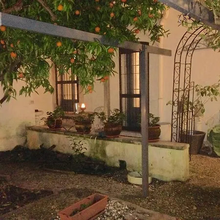 Dolce Farinella 3* بوتينيانو